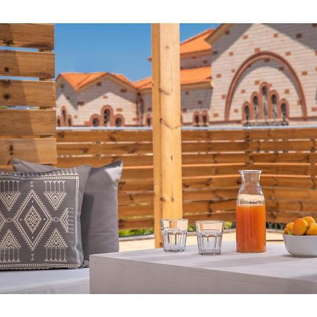 Baulus Yard Apartment Heraklion  Bagian luar foto